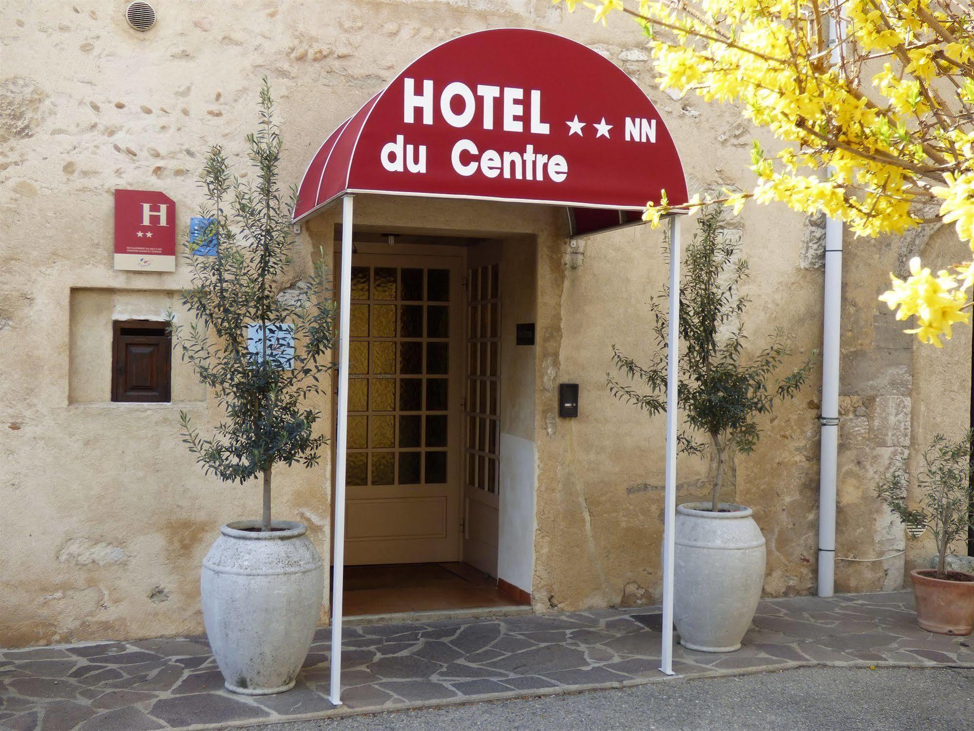 Hotel Du Centre Pierrelatte Bagian luar foto